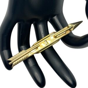 Tie Clip adjustable Arrow Cravat Holder Mid Century HADLEY Tie Bar gold tone